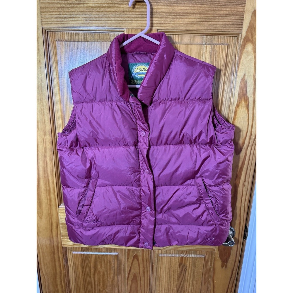 Cabelas Men Premier Northern Goose Down Vest 650 Down Sz Large Burgundy Red Snap